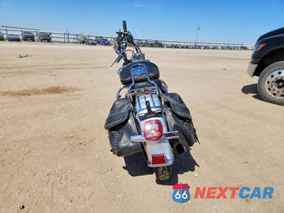 Czwarte zdjęcie samochodu z boku: 2003 HARLEY-DAVIDSON FLSTCI ANNIVERSARY VIN:1HD1BWB433Y020216 - miniatura