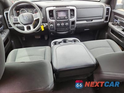 Zdjęcie 8 z 12 samochodu: 2021 RAM 1500 CLASSIC SLT VIN:1C6RR6GG3MS545095 - miniatura