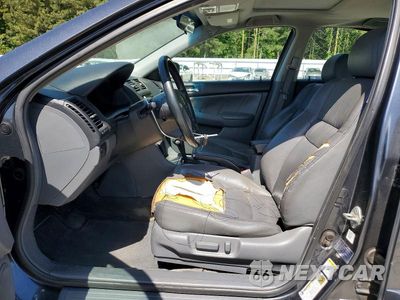 Zdjęcie 7 z 12 samochodu: 2005 HONDA ACCORD EX VIN:1HGCM66555A012820 - miniatura