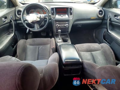 Zdjęcie 8 z 12 samochodu: 2009 NISSAN MAXIMA 3.5 S VIN:1N4AA51E99C842815 - miniatura