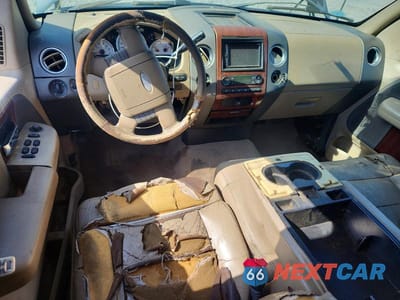 Zdjęcie 8 z 12 samochodu: 2005 FORD F150 SUPERCREW VIN:1FTPW12555FA67032 - miniatura