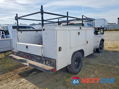Trzecie zdjęcie samochodu z tyłu: 2007 FORD F350 SUPER DUTY VIN:1FTWF32P17EA84623 - miniatura