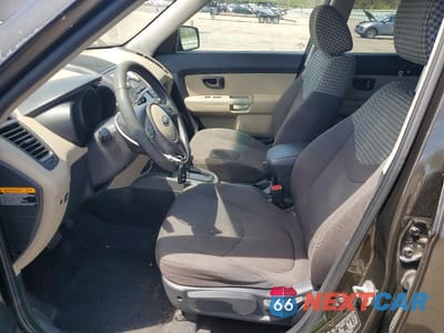 Zdjęcie 7 z 12 samochodu: 2010 KIA SOUL + VIN:KNDJT2A20A7094784 - miniatura