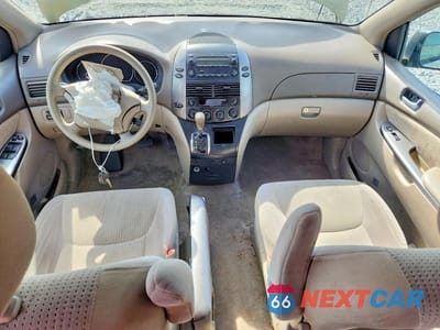 Zdjęcie 8 z 13 samochodu: 2010 TOYOTA SIENNA LE 7-PASSENGER VIN:5TDKK4CC0AS289086 - miniatura