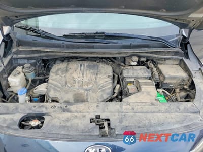 Zdjęcie 12 z 13 samochodu: 2017 KIA SEDONA LX VIN:KNDMB5C13H6230489 - miniatura