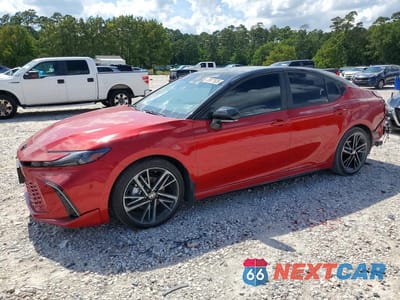 2025 TOYOTA CAMRY XSE 4T1DAACK1SU117837 - główne zdjęcie licytacji z USA - miniatura