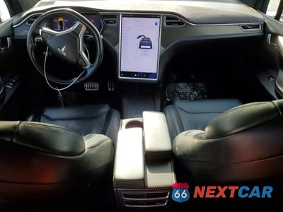 Zdjęcie 8 z 13 samochodu: 2017 TESLA MODEL X 100D VIN:5YJXCDE29HF052215 - miniatura