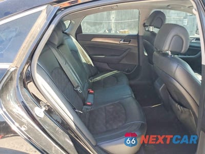 Zdjęcie 10 z 12 samochodu: 2017 HYUNDAI SONATA SPORT VIN:5NPE34AF1HH558154 - miniatura