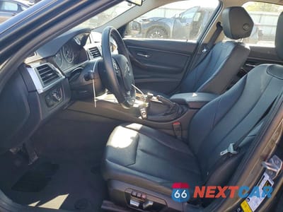 Zdjęcie 7 z 12 samochodu: 2017 BMW 320 XI VIN:WBA8E5G57HNU22670 - miniatura
