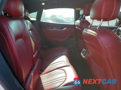 Zdjęcie 10 z 13 samochodu: 2018 MASERATI LEVANTE S SPORT VIN:ZN661YUS8JX292005 - miniatura