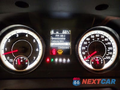 Zdjęcie 9 z 12 samochodu: 2014 RAM 1500 SLT VIN:1C6RR7GT9ES341681 - miniatura
