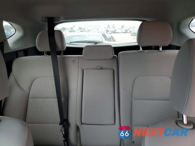 Zdjęcie 10 z 13 samochodu: 2019 HYUNDAI TUCSON SEL VIN:KM8J33AL1KU941650 - miniatura