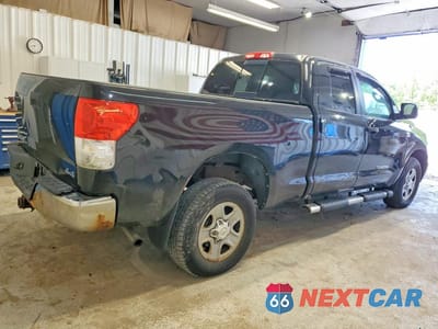 Trzecie zdjęcie samochodu z tyłu: 2007 TOYOTA TUNDRA DOUBLE CAB SR5 VIN:5TBBT54187S453055 - miniatura