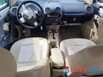 Zdjęcie 8 z 13 samochodu: 2005 VOLKSWAGEN NEW BEETLE GLS VIN:3VWCK31C25M413623 - miniatura