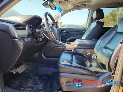 Zdjęcie 7 z 13 samochodu: 2019 CHEVROLET SUBURBAN K1500 LT VIN:1GNSKHKC7KR139914 - miniatura