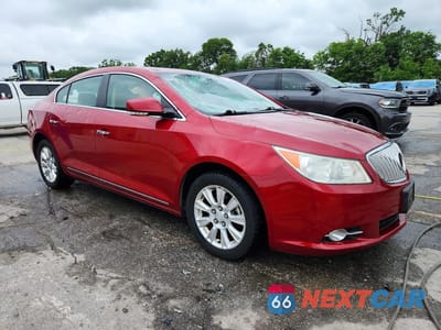 Czwarte zdjęcie samochodu z boku: 2012 BUICK LACROSSE VIN:1G4GC5ERXCF250613 - miniatura