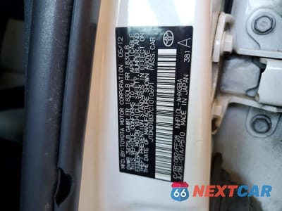 Zdjęcie 12 z 12 samochodu: 2012 TOYOTA PRIUS VIN:JTDKDTB37C1010691 - miniatura
