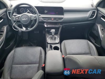 Zdjęcie 8 z 12 samochodu: 2025 KIA SELTOS EX VIN:KNDER2AA8S7783772 - miniatura