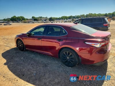 Drugie zdjęcie samochodu z przodu: 2020 TOYOTA CAMRY LE VIN:4T1C11AK4LU382073 - miniatura