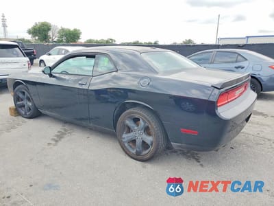 Drugie zdjęcie samochodu z przodu: 2013 DODGE CHALLENGER R VIN:2C3CDYBT4DH674987 - miniatura