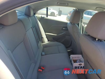 Zdjęcie 10 z 12 samochodu: 2016 CHEVROLET MALIBU LIMITED LS VIN:1G11B5SA1GF166139 - miniatura