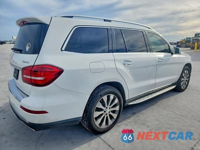 Trzecie zdjęcie samochodu z tyłu: 2017 MERCEDES-BENZ GLS 450 4MATIC VIN:4JGDF6EE9HA773445 - miniatura