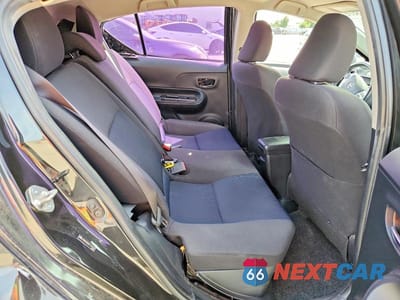Zdjęcie 10 z 12 samochodu: 2015 TOYOTA PRIUS C THREE VIN:JTDKDTB32F1100769 - miniatura
