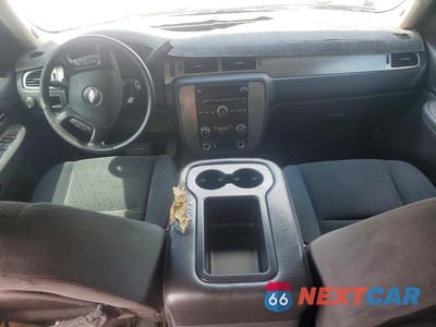Zdjęcie 8 z 12 samochodu: 2007 CHEVROLET AVALANCHE C1500 VIN:3GNEC120X7G283925 - miniatura