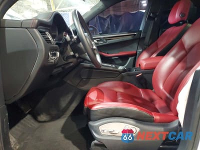Zdjęcie 7 z 13 samochodu: 2022 PORSCHE MACAN VIN:WP1AA2A54NLB08343 - miniatura