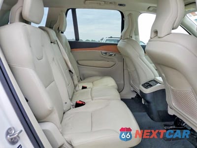 Zdjęcie 11 z 14 samochodu: 2022 VOLVO XC90 T6 MOMENTUM VIN:YV4A22PK9N1830640 - miniatura
