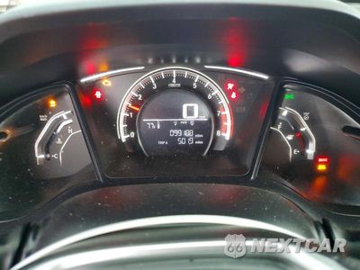 Zdjęcie 9 z 12 samochodu: 2018 HONDA CIVIC LX VIN:2HGFC2F52JH592838 - miniatura