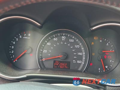 Zdjęcie 9 z 13 samochodu: 2014 KIA SORENTO LX VIN:5XYKT3A65EG464648 - miniatura