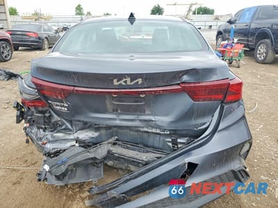 Zdjęcie 6 z 13 samochodu: 2024 KIA FORTE LXS VIN:3KPF24AD5RE713137 - miniatura