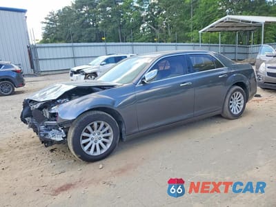 2014 CHRYSLER 300 2C3CCAAG7EH343269 - główne zdjęcie licytacji z USA - miniatura