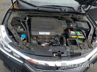 Zdjęcie 11 z 12 samochodu: 2016 HONDA ACCORD EXL VIN:1HGCR3F82GA015400 - miniatura