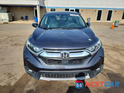 Piąte zdjęcie samochodu w środku: 2019 HONDA CR-V EX VIN:2HKRW2H59KH670198 - miniatura
