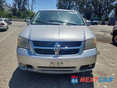 Piąte zdjęcie samochodu w środku: 2008 DODGE GRAND CARAVAN SXT VIN:1D8HN54P88B120302 - miniatura
