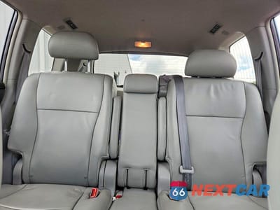 Zdjęcie 10 z 13 samochodu: 2010 TOYOTA HIGHLANDER LIMITED VIN:5TDDK3EH2AS029395 - miniatura