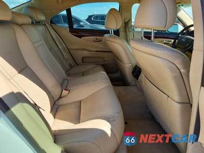Zdjęcie 10 z 12 samochodu: 2010 LEXUS LS 460 VIN:JTHBL5EFXA5092019 - miniatura