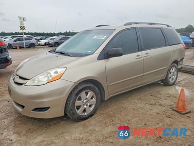 2010 TOYOTA SIENNA LE 7-PASSENGER 5TDKK4CC2AS327689 - główne zdjęcie licytacji z USA - miniatura