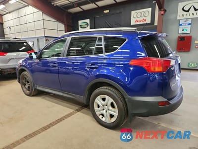 Drugie zdjęcie samochodu z przodu: 2015 TOYOTA RAV4 LE VIN:2T3BFREV9FW404015 - miniatura