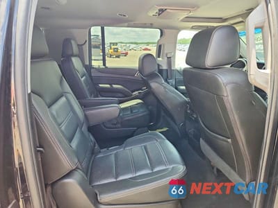 Zdjęcie 11 z 13 samochodu: 2018 GMC YUKON XL DENALI VIN:1GKS1HKJXJR170961 - miniatura