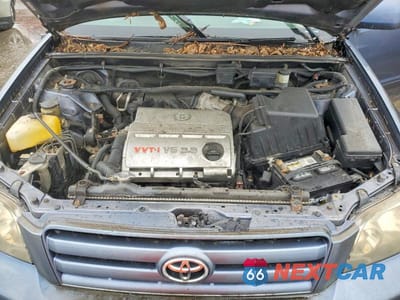 Zdjęcie 12 z 13 samochodu: 2004 TOYOTA HIGHLANDER BASE VIN:JTEDP21A240004827 - miniatura