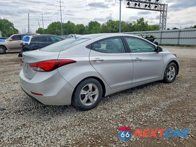 Trzecie zdjęcie samochodu z tyłu: 2015 HYUNDAI ELANTRA SE VIN:KMHDH4AE4FU352829 - miniatura