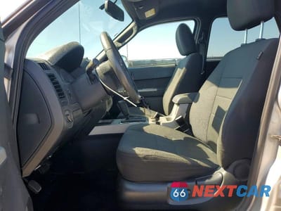 Zdjęcie 7 z 13 samochodu: 2010 FORD ESCAPE XLT VIN:1FMCU0DGXAKD16676 - miniatura