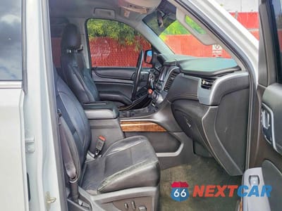Piąte zdjęcie samochodu w środku: 2016 CHEVROLET TAHOE K1500 LT VIN:1GNSKBKC9GR404918 - miniatura