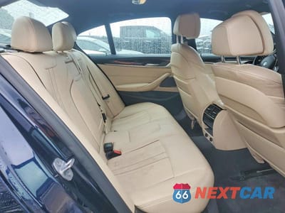 Zdjęcie 10 z 12 samochodu: 2019 BMW 530XE VIN:WBAJB1C5XKB375586 - miniatura