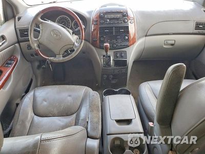Zdjęcie 8 z 13 samochodu: 2013 TOYOTA SIENNA VIN:5TDZA22C54S111699 - miniatura