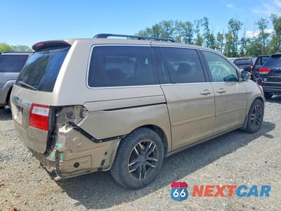 Trzecie zdjęcie samochodu z tyłu: 2005 HONDA ODYSSEY TOURING VIN:5FNRL38825B078458 - miniatura