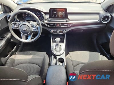Zdjęcie 8 z 12 samochodu: 2020 KIA FORTE FE VIN:3KPF24AD6LE182800 - miniatura